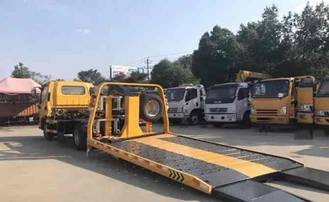 黄陂区汽车中途维修案例